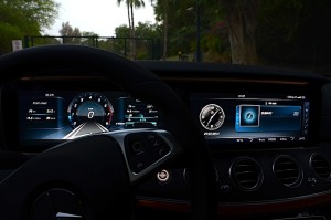 Mercedes E Class 2017 screen