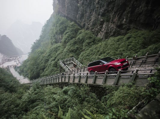Range Rover Sport Dragon Challenge China
