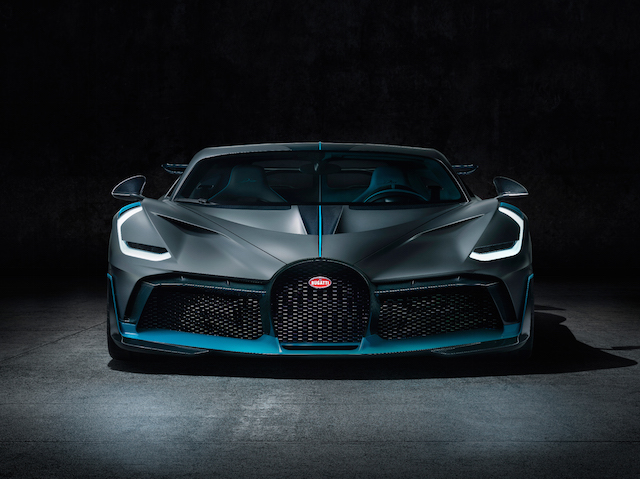 Rådgiver Antarktis lån New Bugatti Divo is here to claim its corner | drivemeonline.com