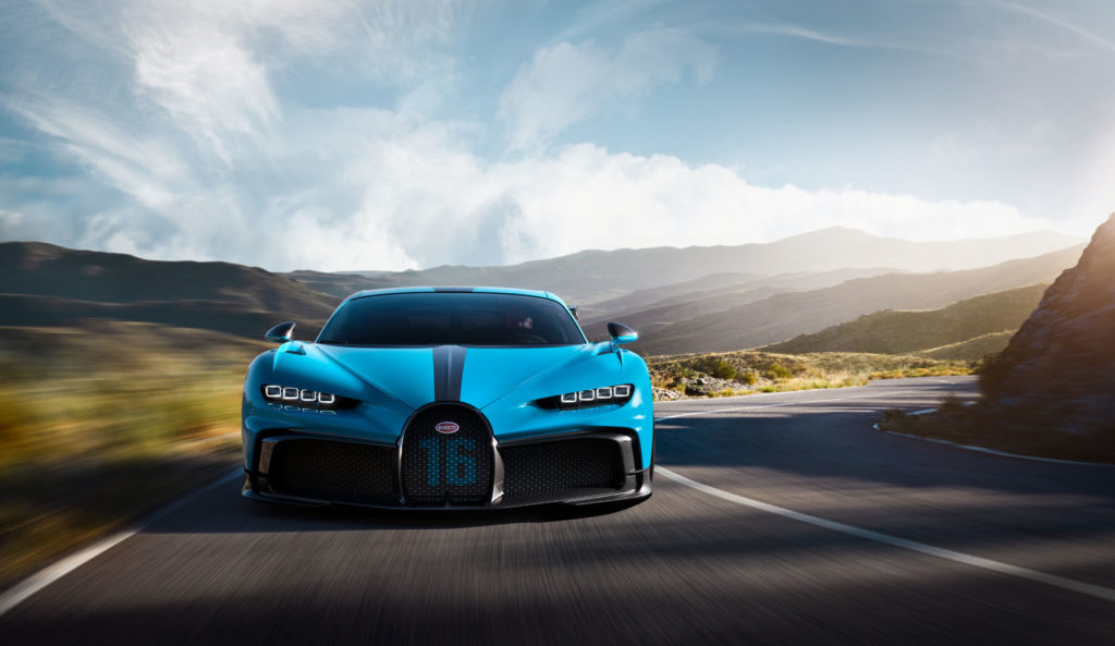 Bugatti Chiron Pur Sport: Agility vs Speed
