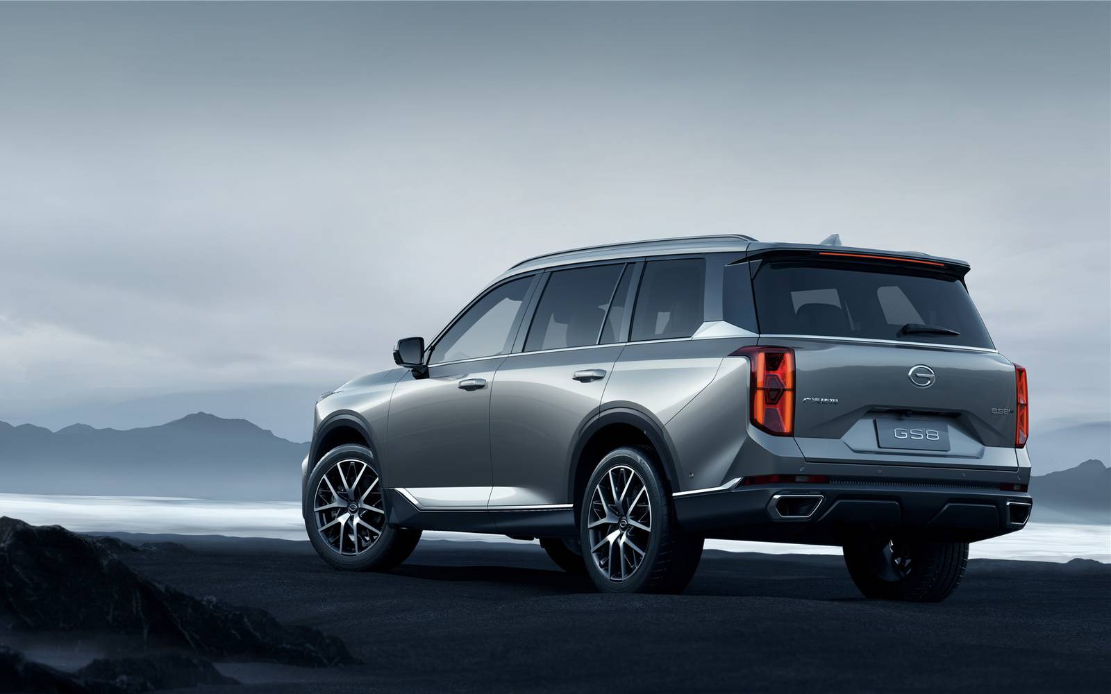 GS8 Unveiled At New GAC Motors Yas Showroom Launch Drivemeonline GS8 Unveiled At New GAC Motors Yas Showroom Launch Drivemeonline