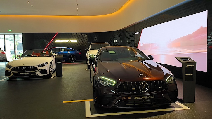 Mercedes-Benz Brand Centre AMG