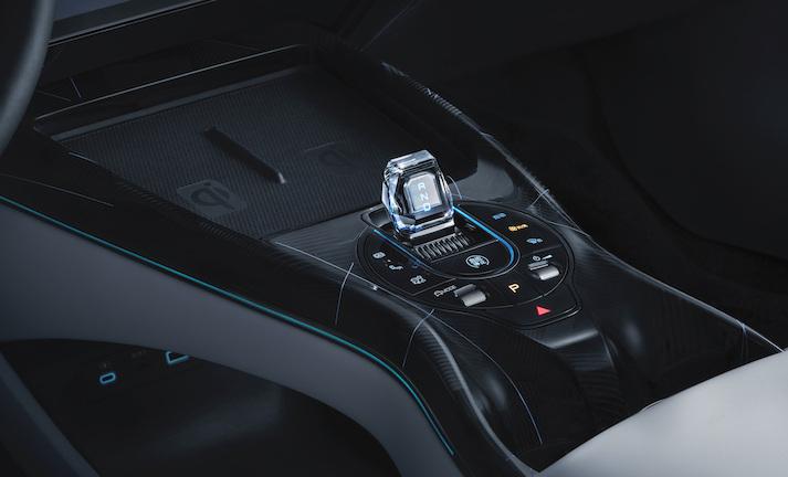 BYD Seal has an impressive cabin design with a console featuring two wireless chargers