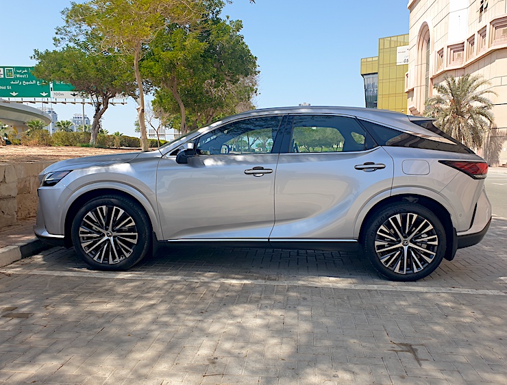 Lexus RX 350h hybrid SUV