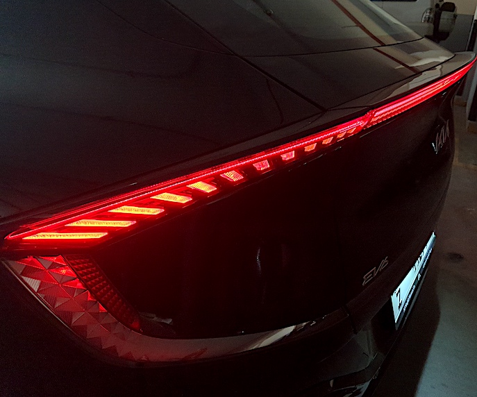 Kia EV6 signature rear lamps design