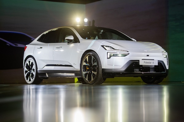 Polestar 4 electric coupe SUV