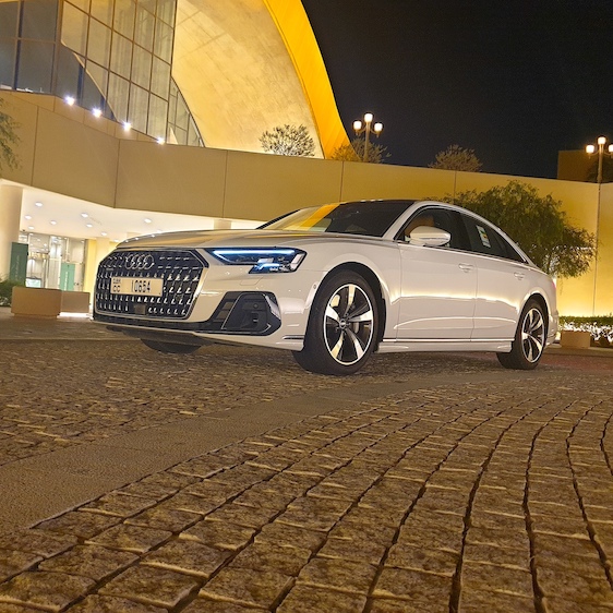 Audi A8 dynamic front three quarters