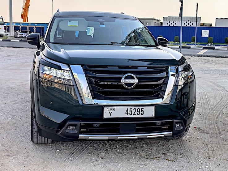 Nissan Pathfinder 7 seat SUV