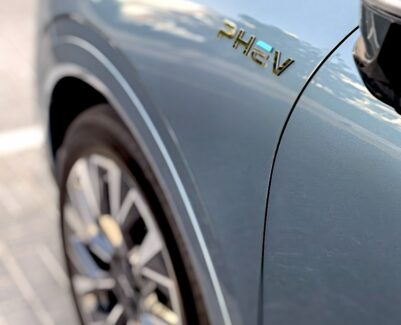 Soueast S08 hybrid SUV