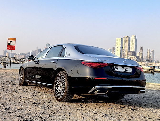 Mercedes Maybach S 680 rear three quarters