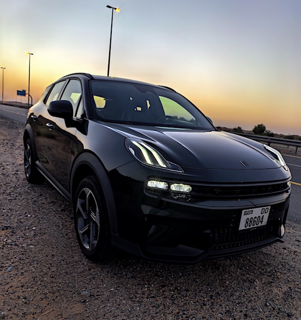 Lynk & Co 06 5 seat compact SUV